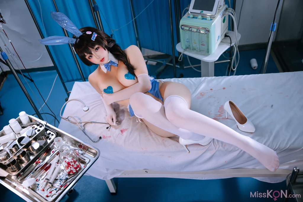 Coser@日奈娇_ 梅里医疗兔