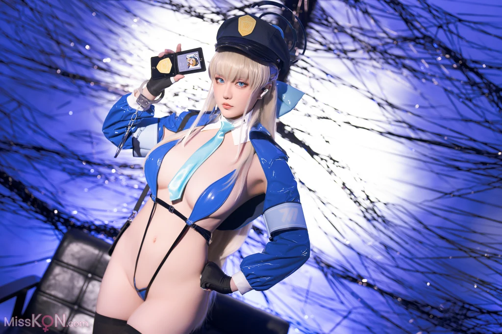 Coser@星之迟迟Hoshilily_ 2024年08月计划BA写真本 Erotopia