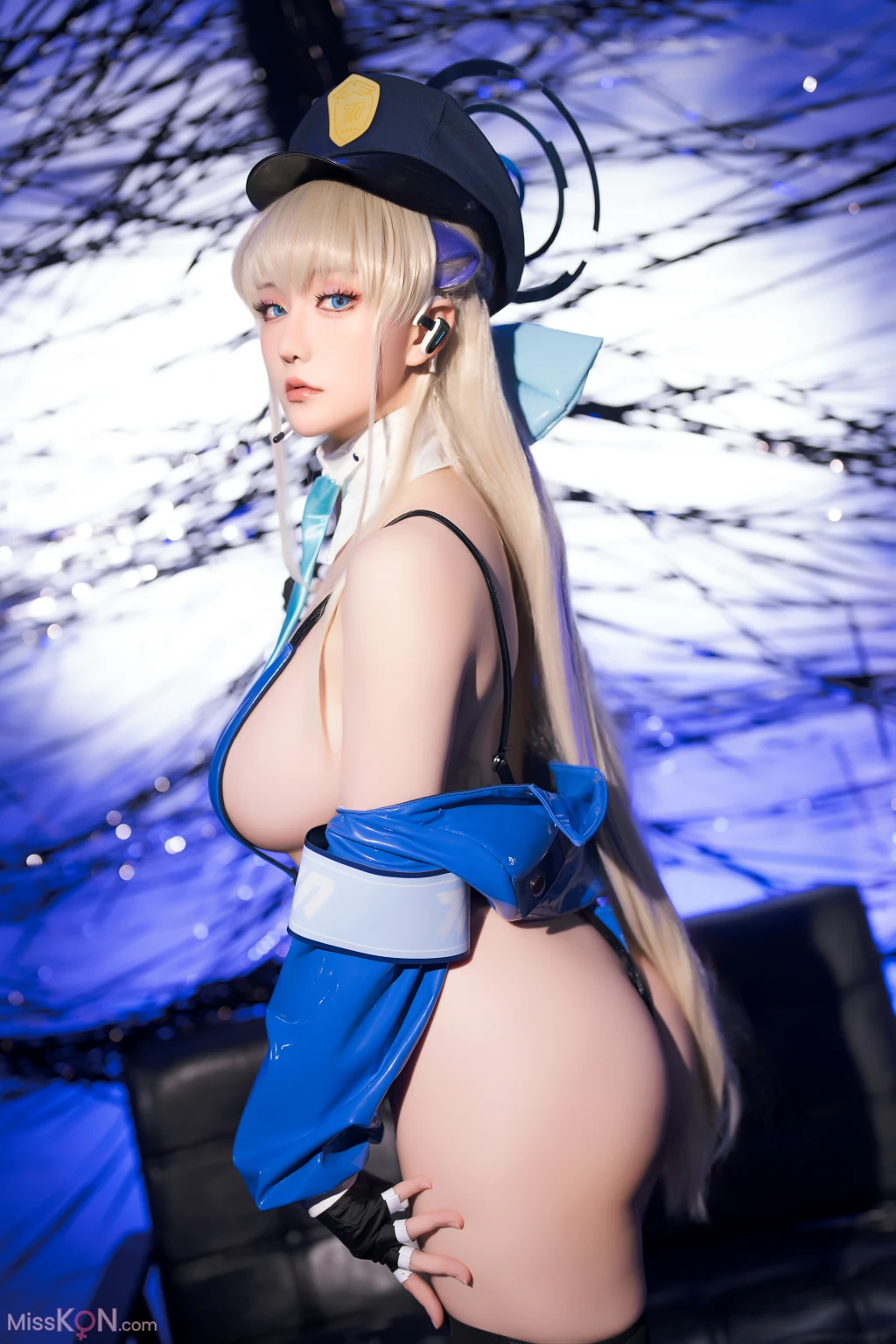 Coser@星之迟迟Hoshilily_ 2024年08月计划BA写真本 Erotopia