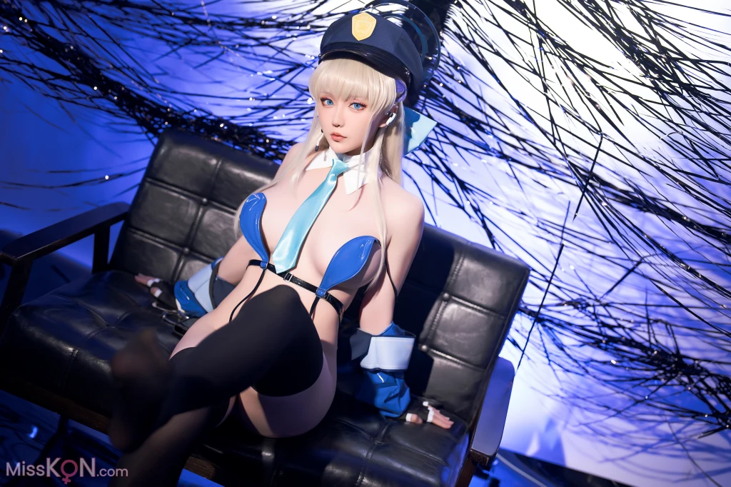 Coser@星之迟迟Hoshilily_ 2024年08月计划BA写真本 Erotopia