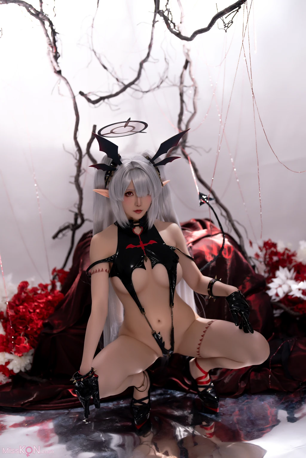 Coser@星之迟迟Hoshilily_ 2024年08月计划BA写真本 Erotopia