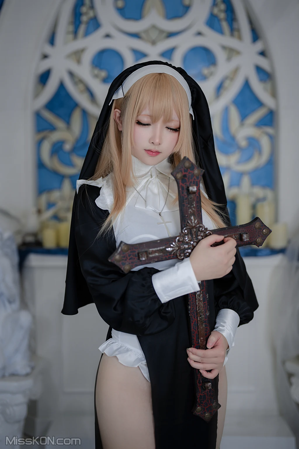 Coser@樱梨梨_ 修女