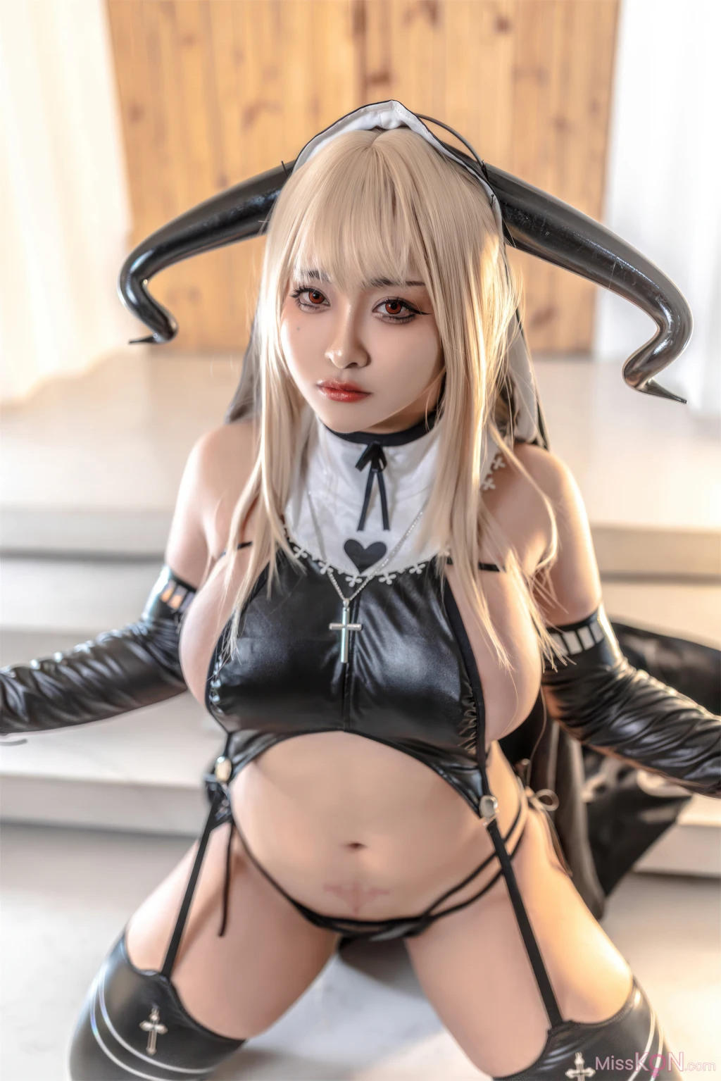 Coser@洛璃LoLiSAMA_ 恶魔修女