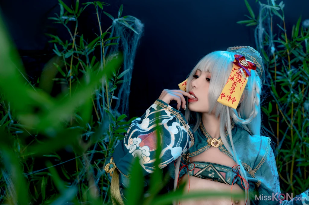 Coser@爆机少女喵小吉 (Nekokoyoshi)_ 子不语