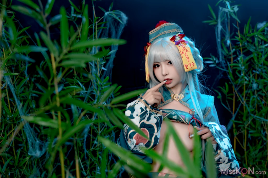 Coser@爆机少女喵小吉 (Nekokoyoshi)_ 子不语