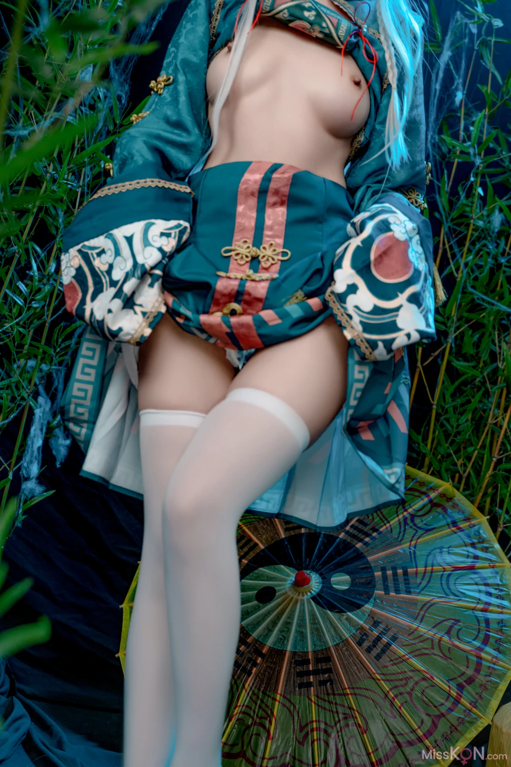 Coser@爆机少女喵小吉 (Nekokoyoshi)_ 子不语