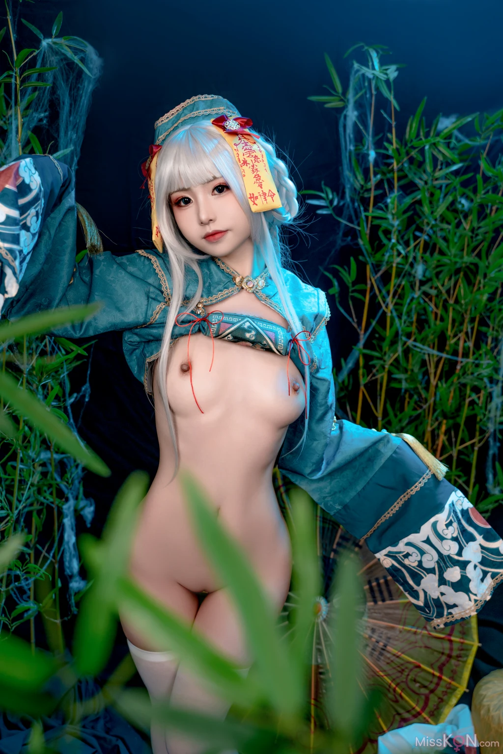 Coser@爆机少女喵小吉 (Nekokoyoshi)_ 子不语