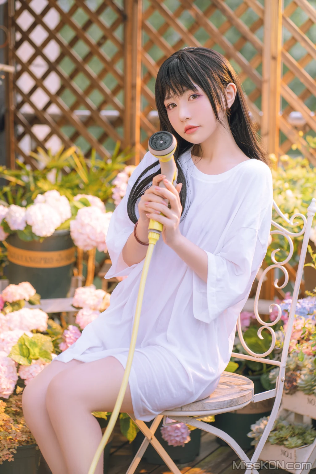 Coser@爆机少女喵小吉 (Nekokoyoshi)_ 小吉的午后时光