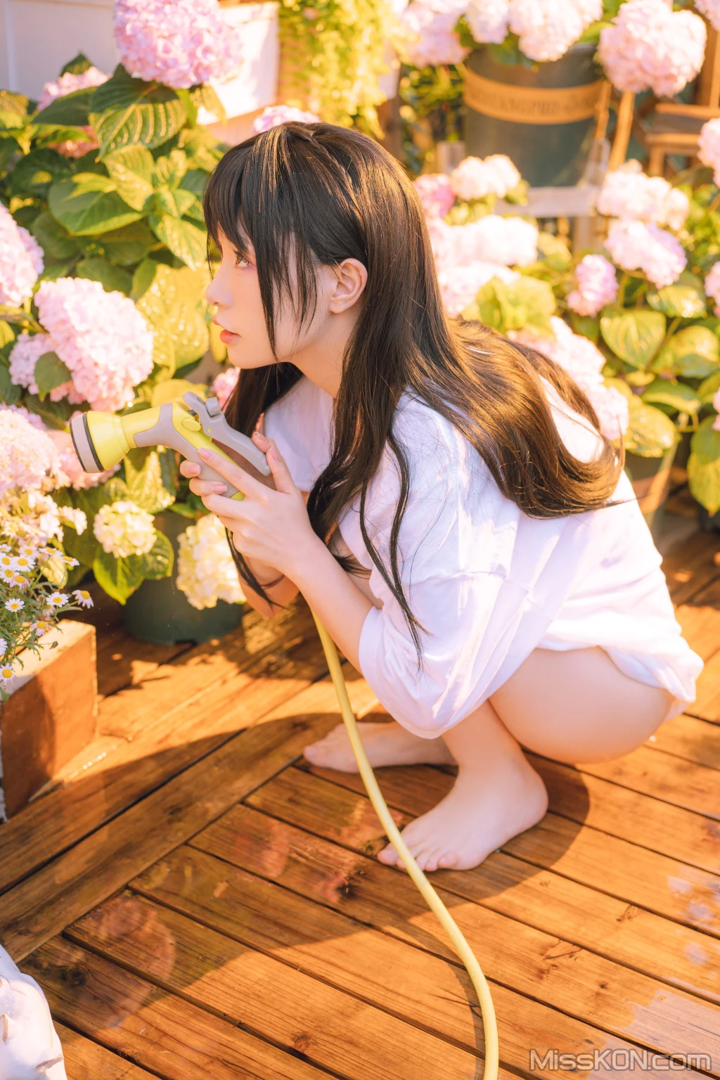 Coser@爆机少女喵小吉 (Nekokoyoshi)_ 小吉的午后时光