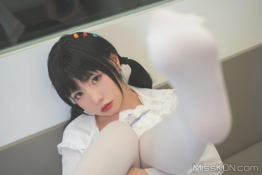 Coser@爆机少女喵小吉 (Nekokoyoshi)_ 深夜地铁