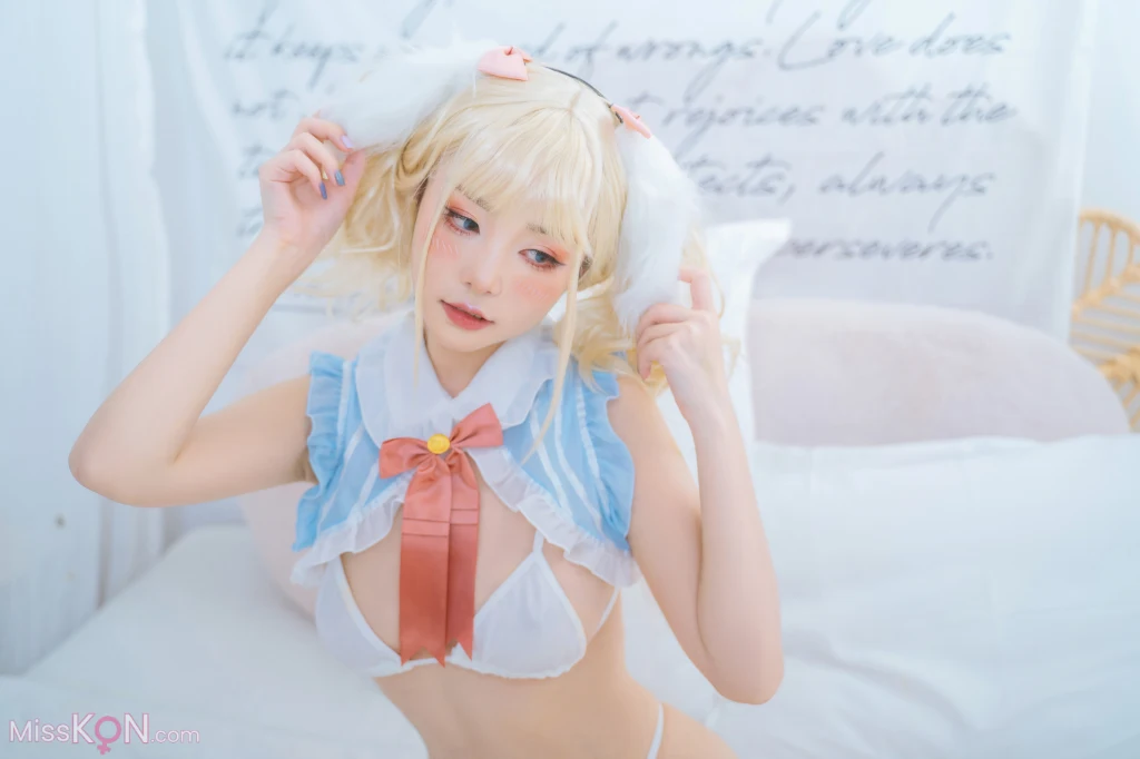 Coser@爆机少女喵小吉 (Nekokoyoshi)_ 週末に一人で