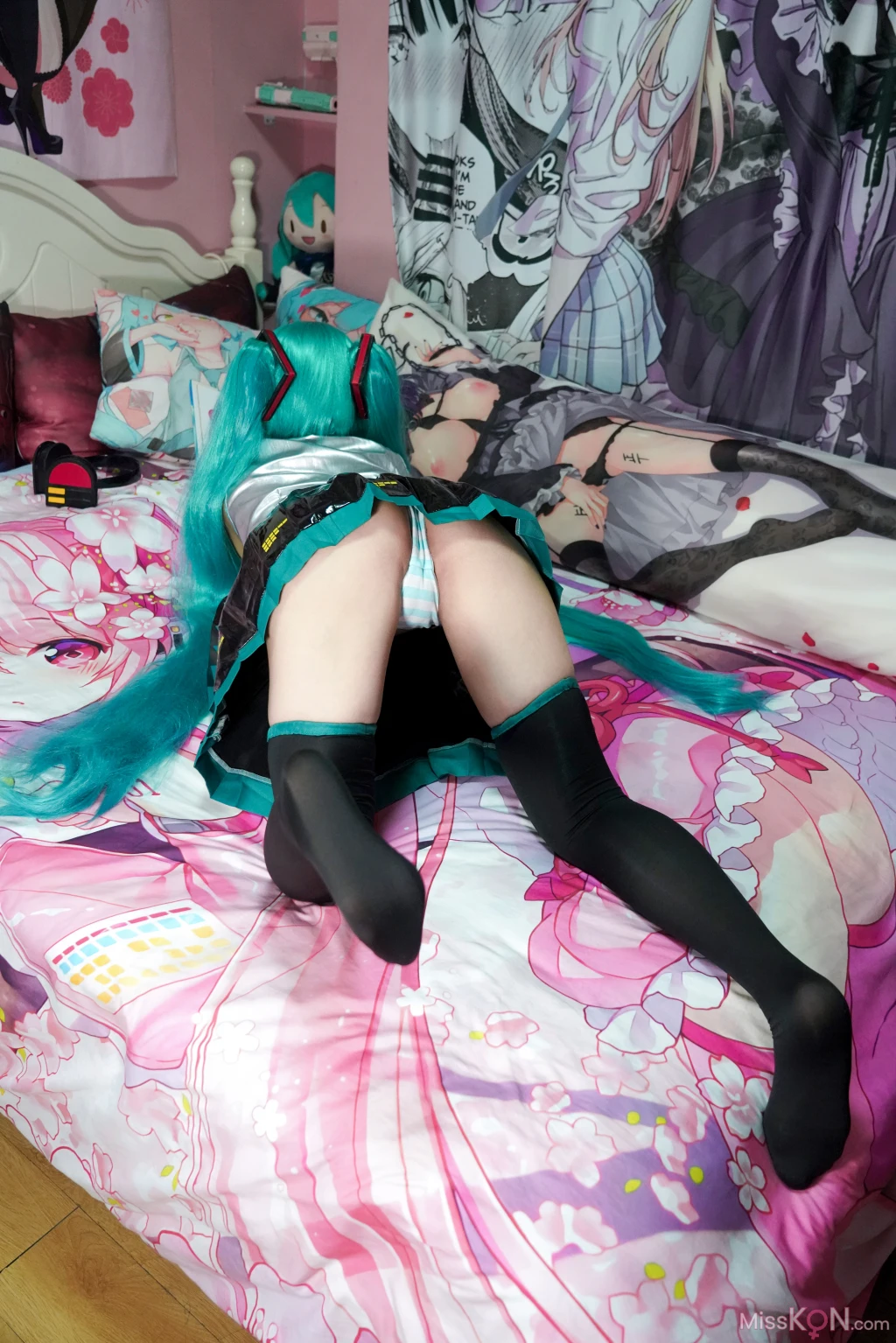 Coser@絞肉姬Walküre_ miku公式服