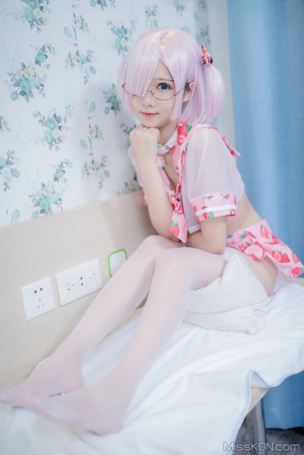 Coser@羽天shine_ 草莓