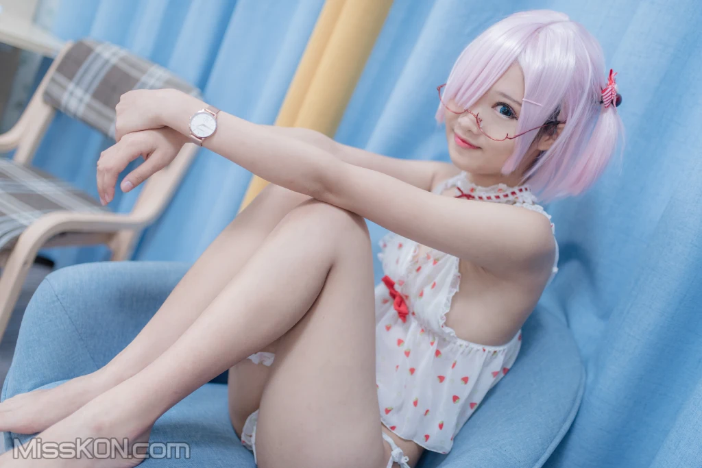 Coser@羽天shine_ 草莓2