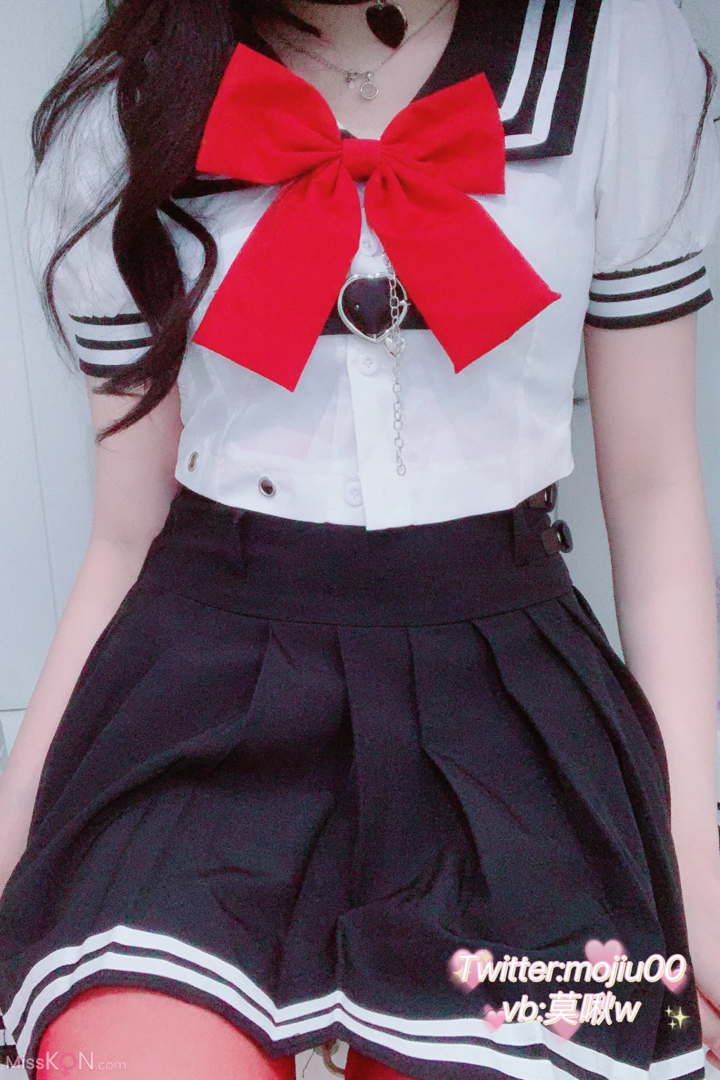 Coser@莫啾w_ 露脸JK红丝袜