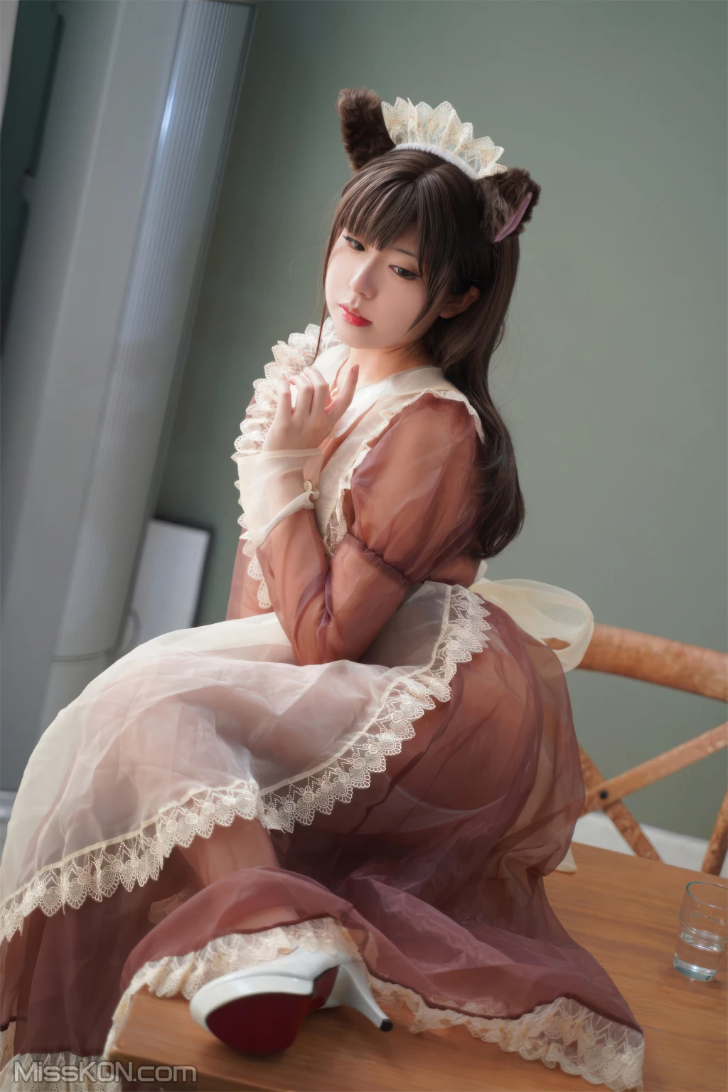 Coser@虎森森_ 棕色透明女仆