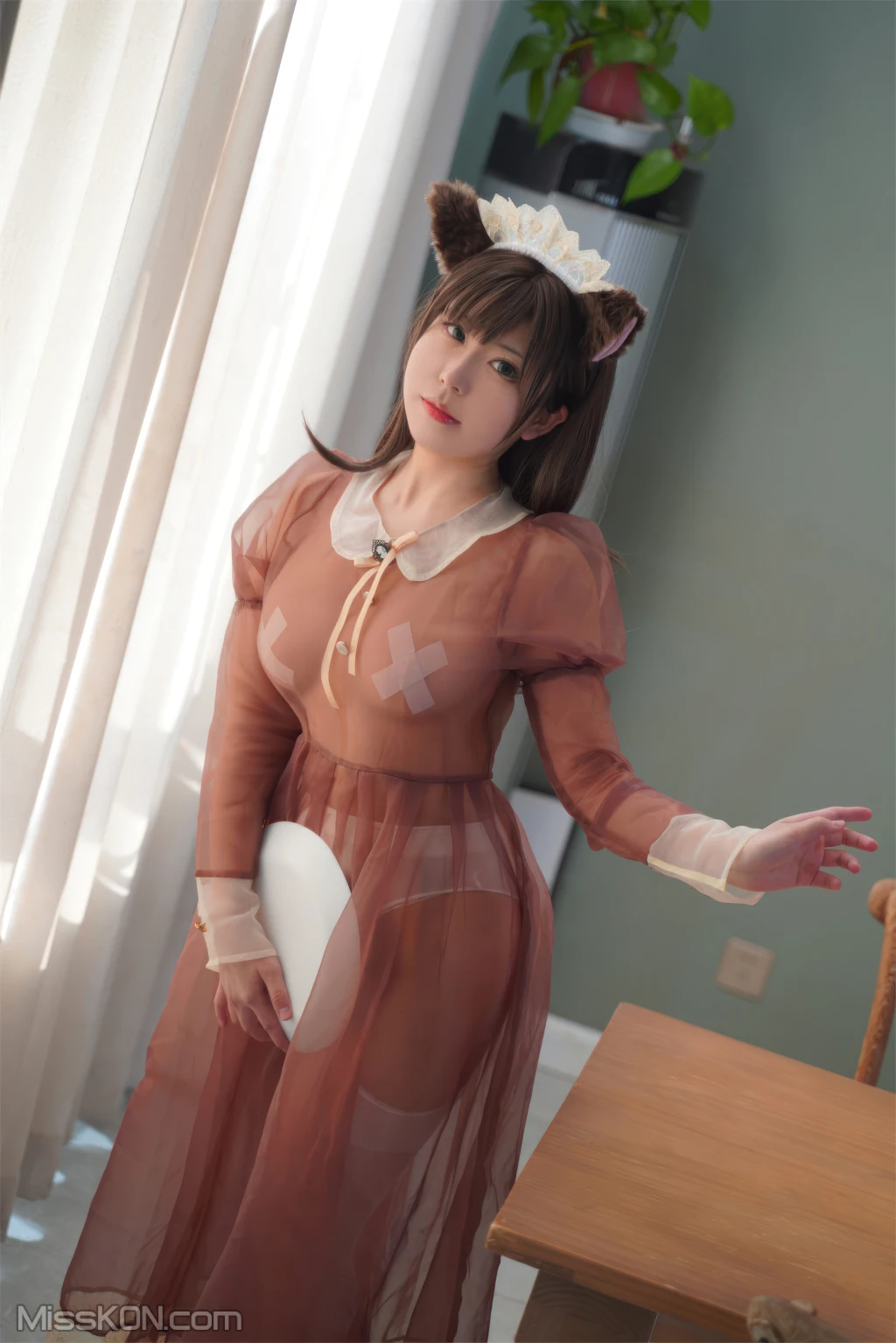 Coser@虎森森_ 棕色透明女仆