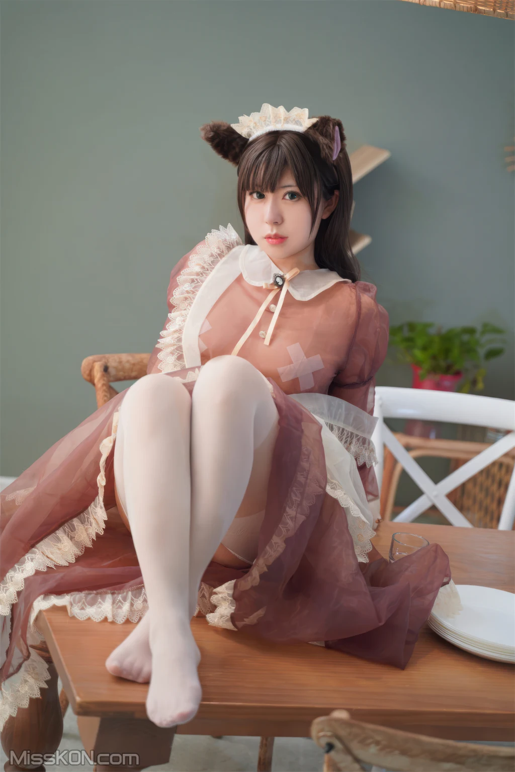 Coser@虎森森_ 棕色透明女仆