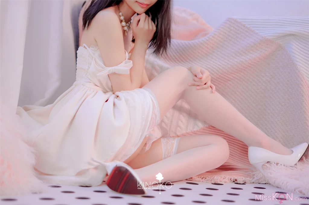 Coser@铃木美咲 (Misaki Suzuki)_ 520白丝情人节