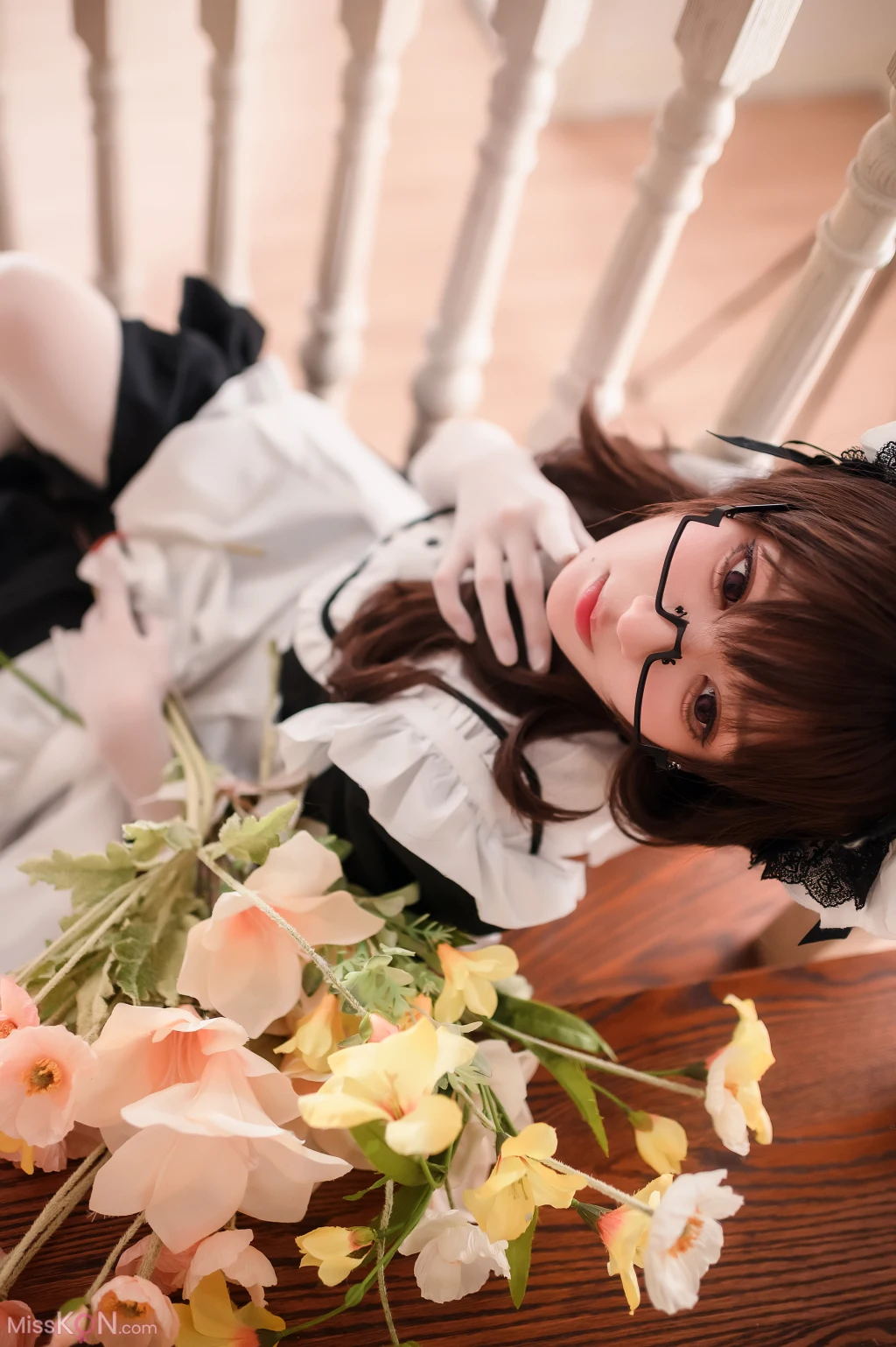 Coser@阿包也是兔娘_ 传统长裙女仆