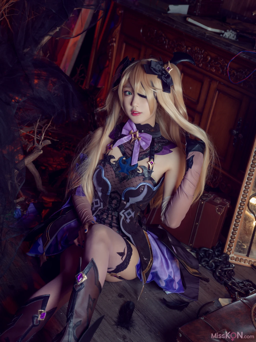 Coser@阿包也是兔娘_ 原神 中二皇女菲谢尔