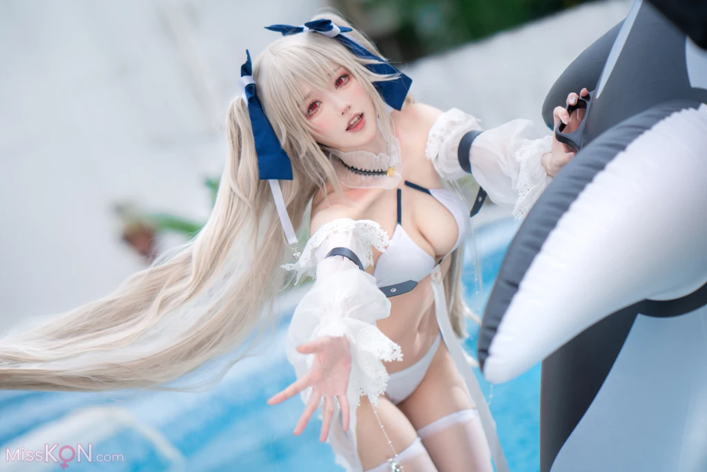 Coser@阿包也是兔娘_ 安克雷奇泳装