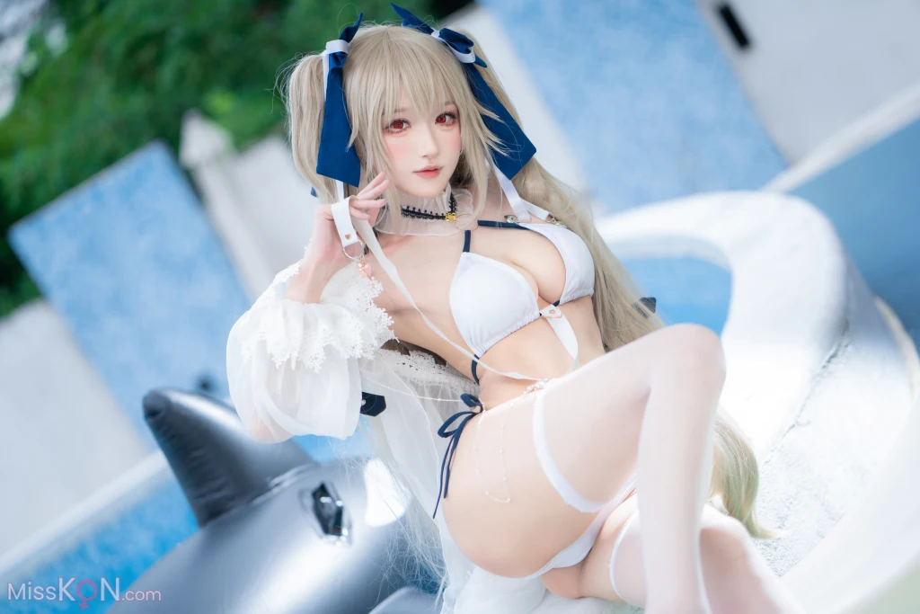 Coser@阿包也是兔娘_ 安克雷奇泳装