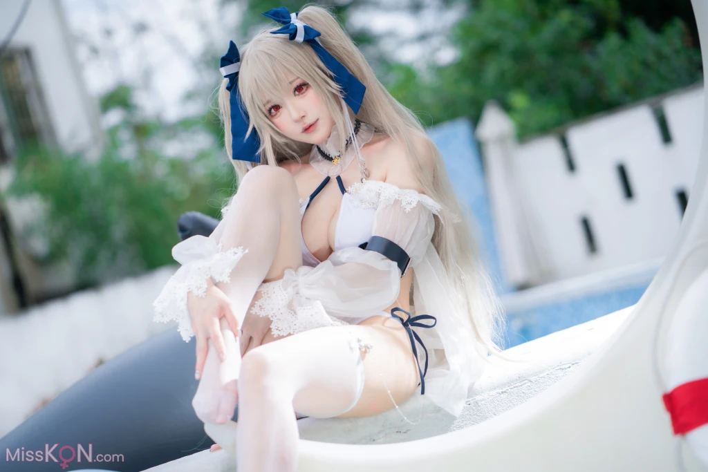 Coser@阿包也是兔娘_ 安克雷奇泳装