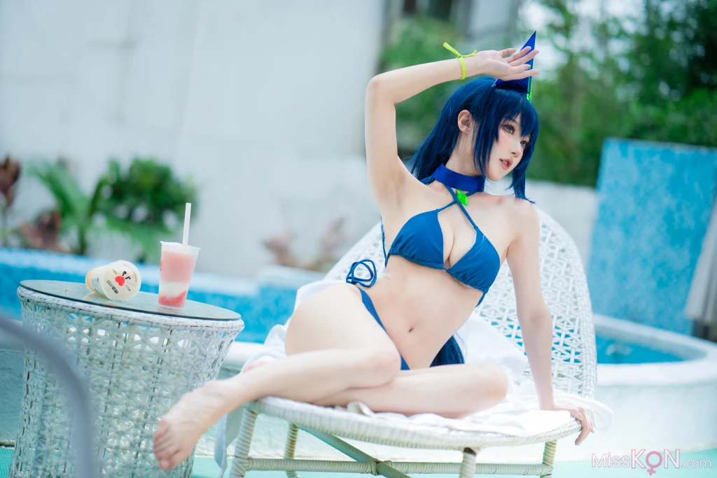 Coser@阿包也是兔娘_ 花园泳装