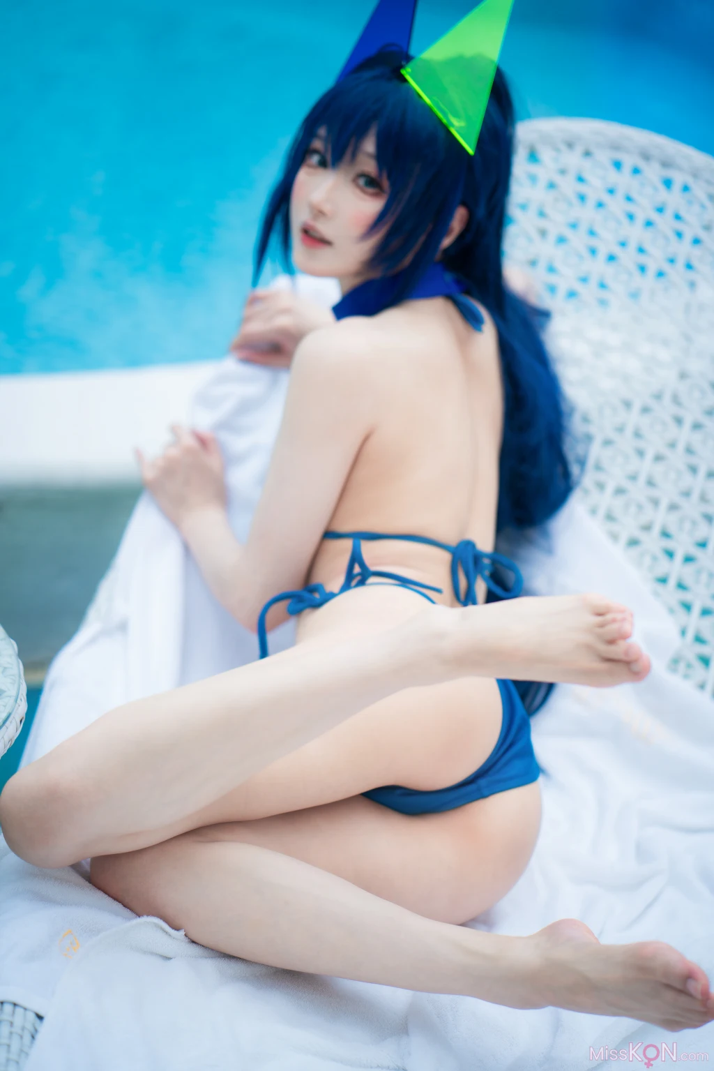 Coser@阿包也是兔娘_ 花园泳装