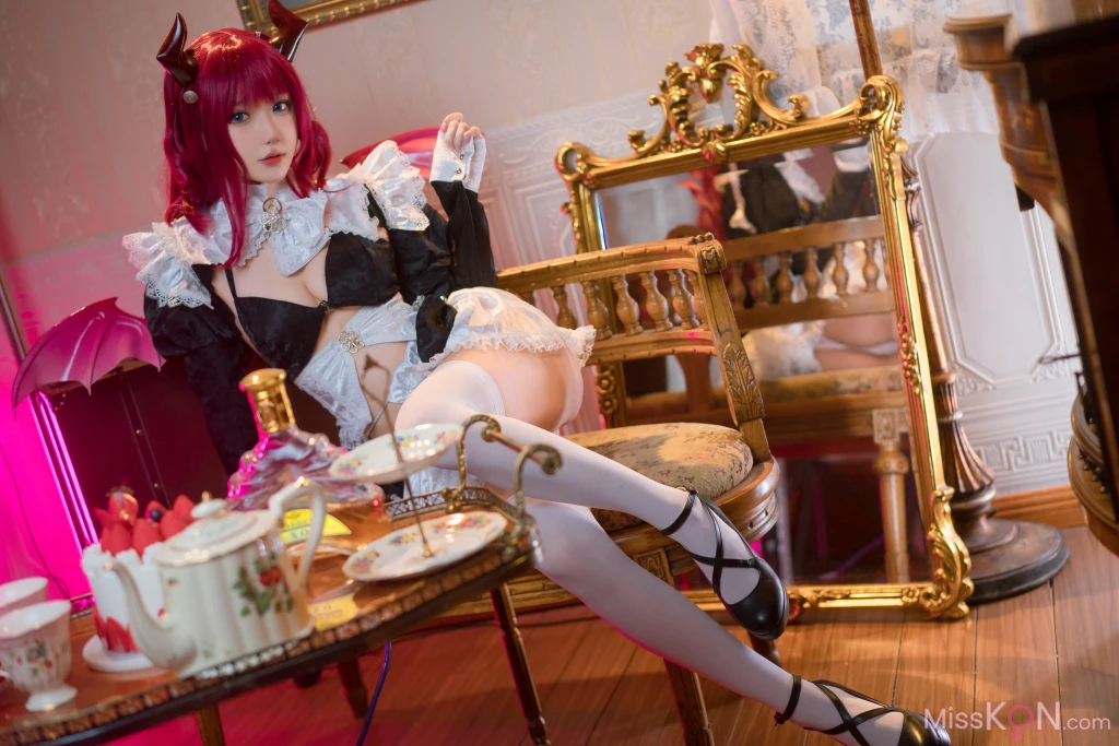 Coser@阿包也是兔娘_ 莉莉娅女仆