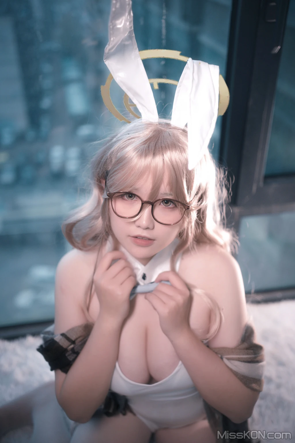 Coser@阿半今天很开心_ 蔚蓝档案 室笠茜 兔女郎