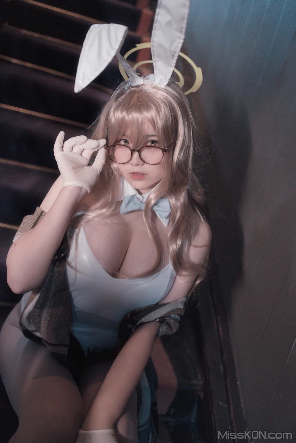 Coser@阿半今天很开心_ 蔚蓝档案 室笠茜 兔女郎