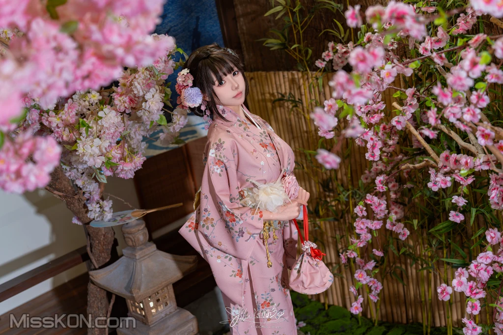 Coser@黏黏团子兔_ Yiko湿润兔 温泉の女将