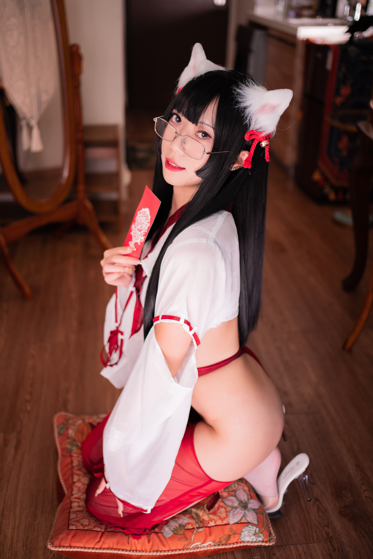 Cosplay Money冷冷 巫女 Shrine Maiden