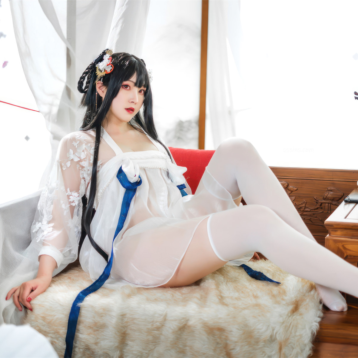 Cosplay Natsuko夏夏子 逸仙 膏发凝脂