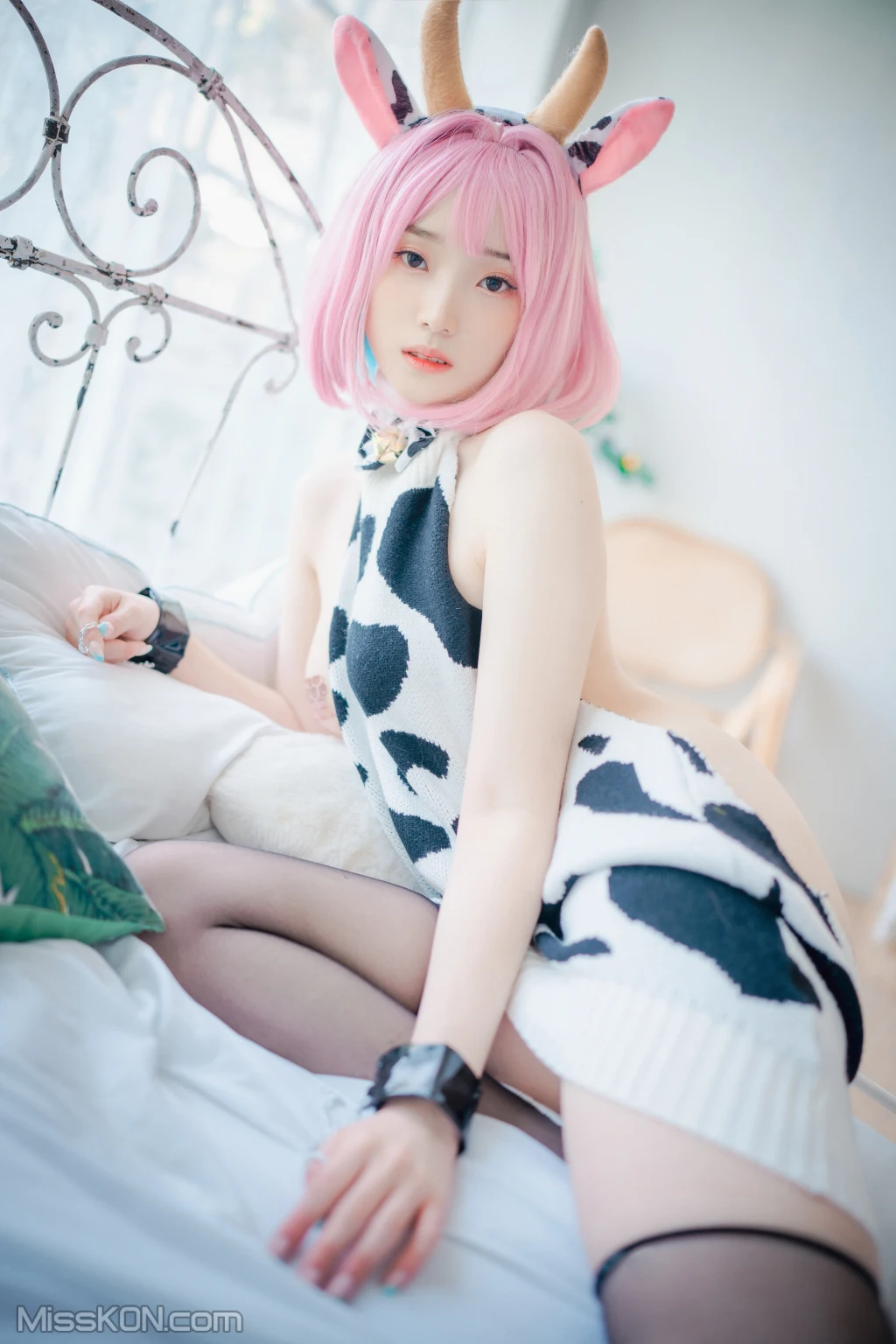 DJAWA Photo – Bambi (밤비)_ “Riamu’s Celebrating the Year of the Cow”