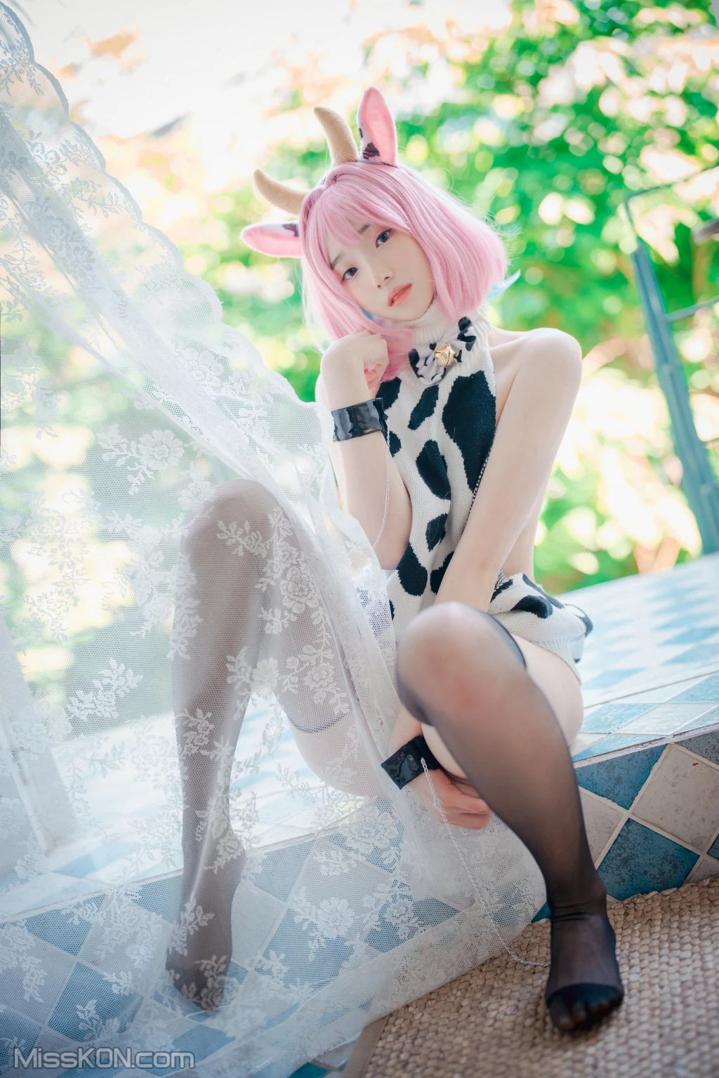 DJAWA Photo – Bambi (밤비)_ “Riamu’s Celebrating the Year of the Cow”