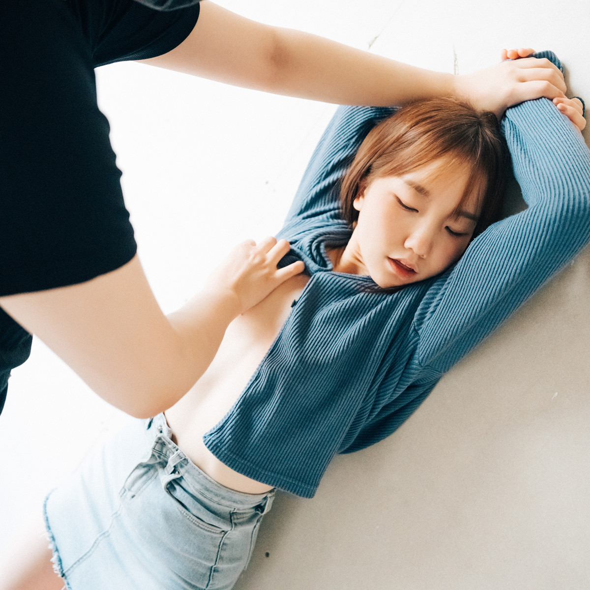 Han Yeri 한예리, Loozy ‘Enjoying Outdoor’ Set.01