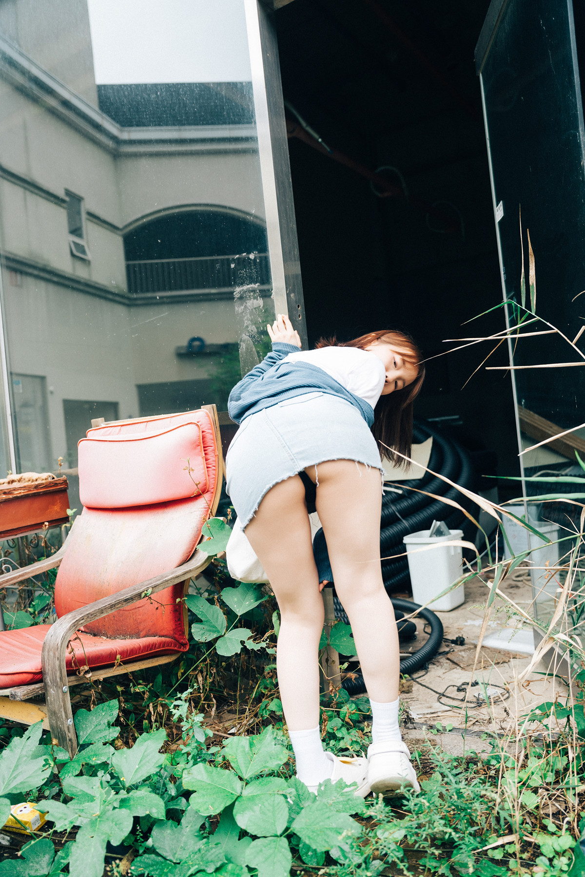 Han Yeri 한예리, Loozy ‘Enjoying Outdoor’ Set.03