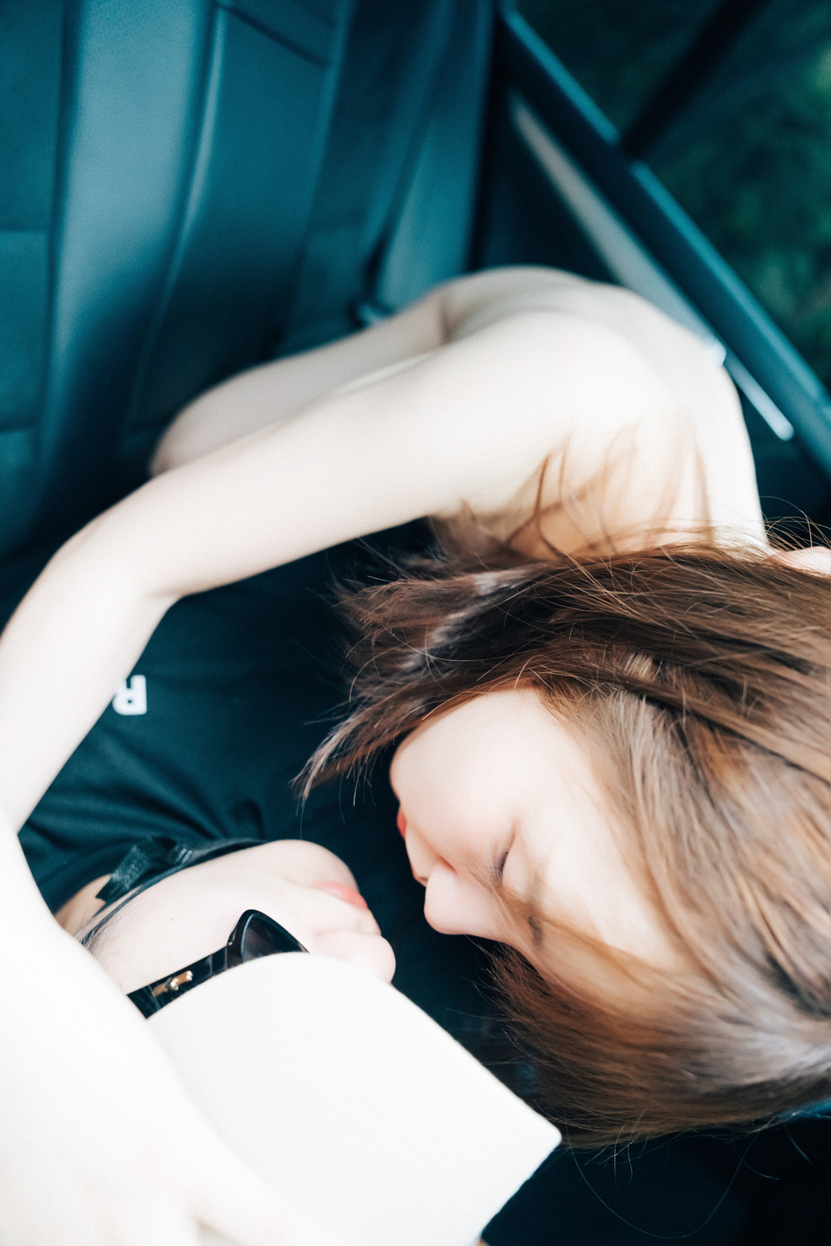 Han Yeri 한예리, Loozy ‘Enjoying Outdoor’ Set.03