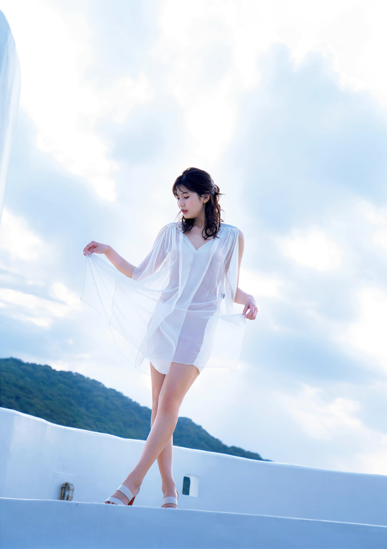 Haruka Arai 新井遥, 1st写真集 ‘Far Away’ Set.03