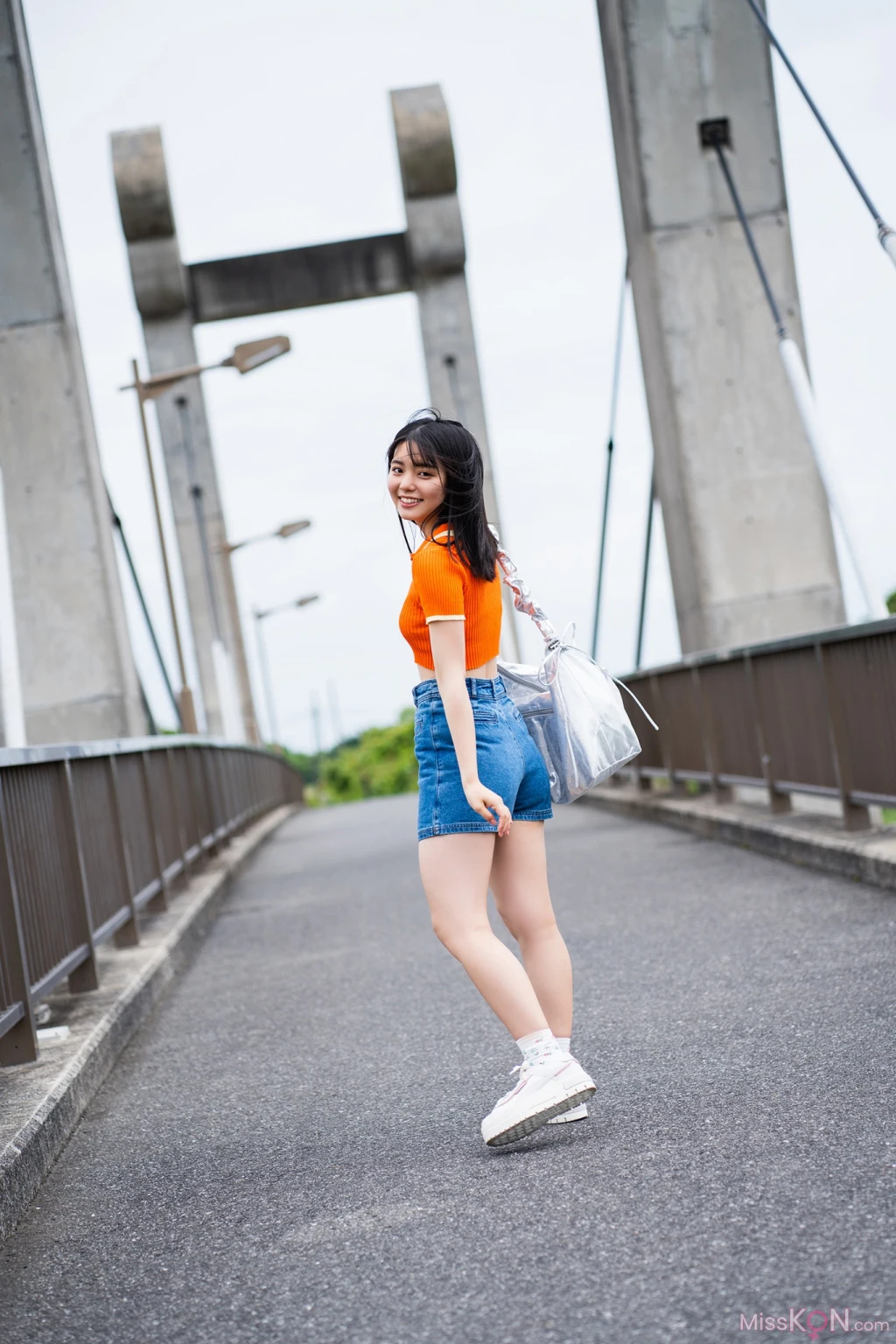 Matsushima Kanon (松島かのん)_ 夏の光 、はじけて 週刊現代デジタル写真集