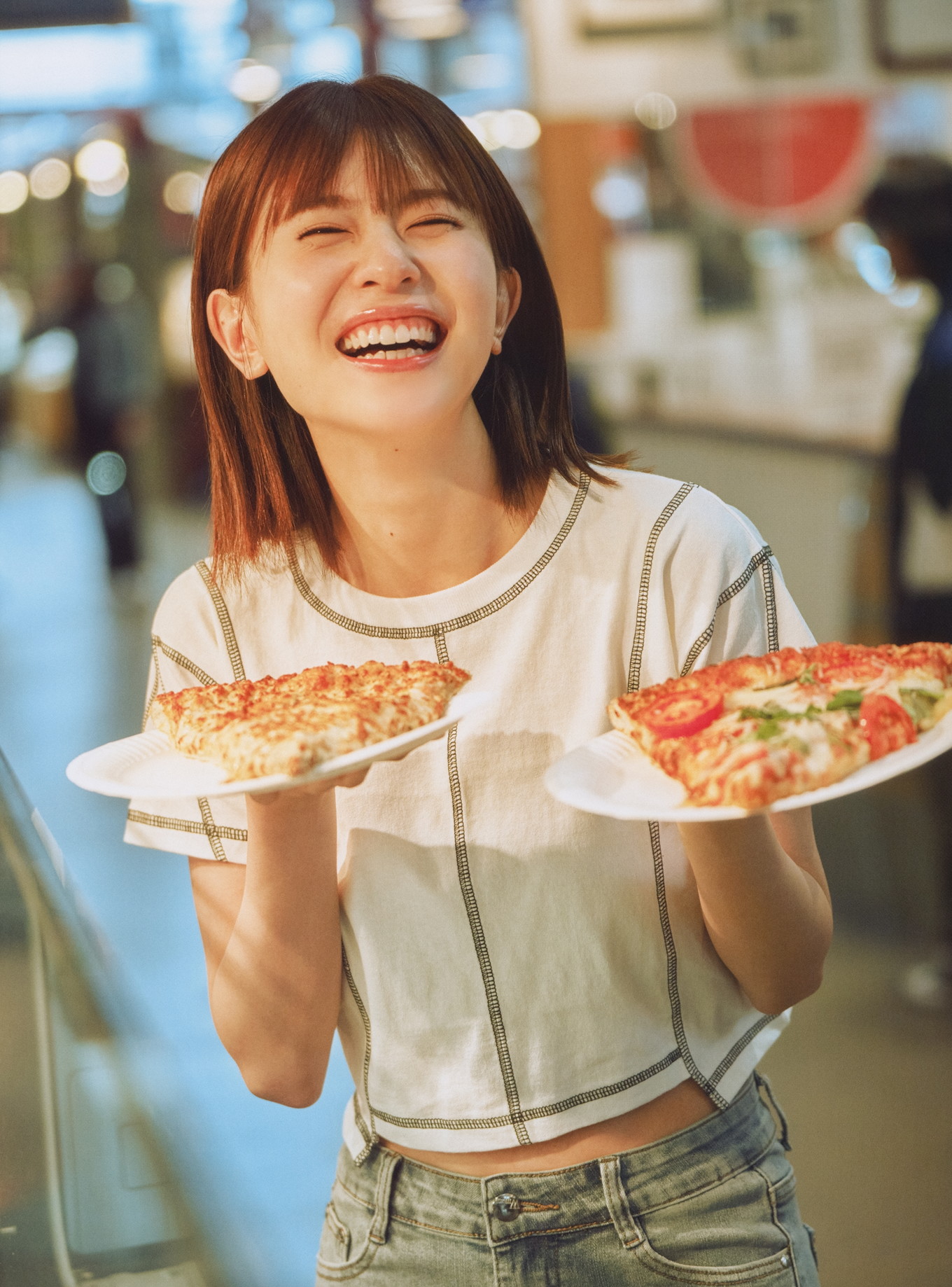 Konoka Matsuda 松田好花, 1st写真集 Photobook 「振り向いて」 Set.02