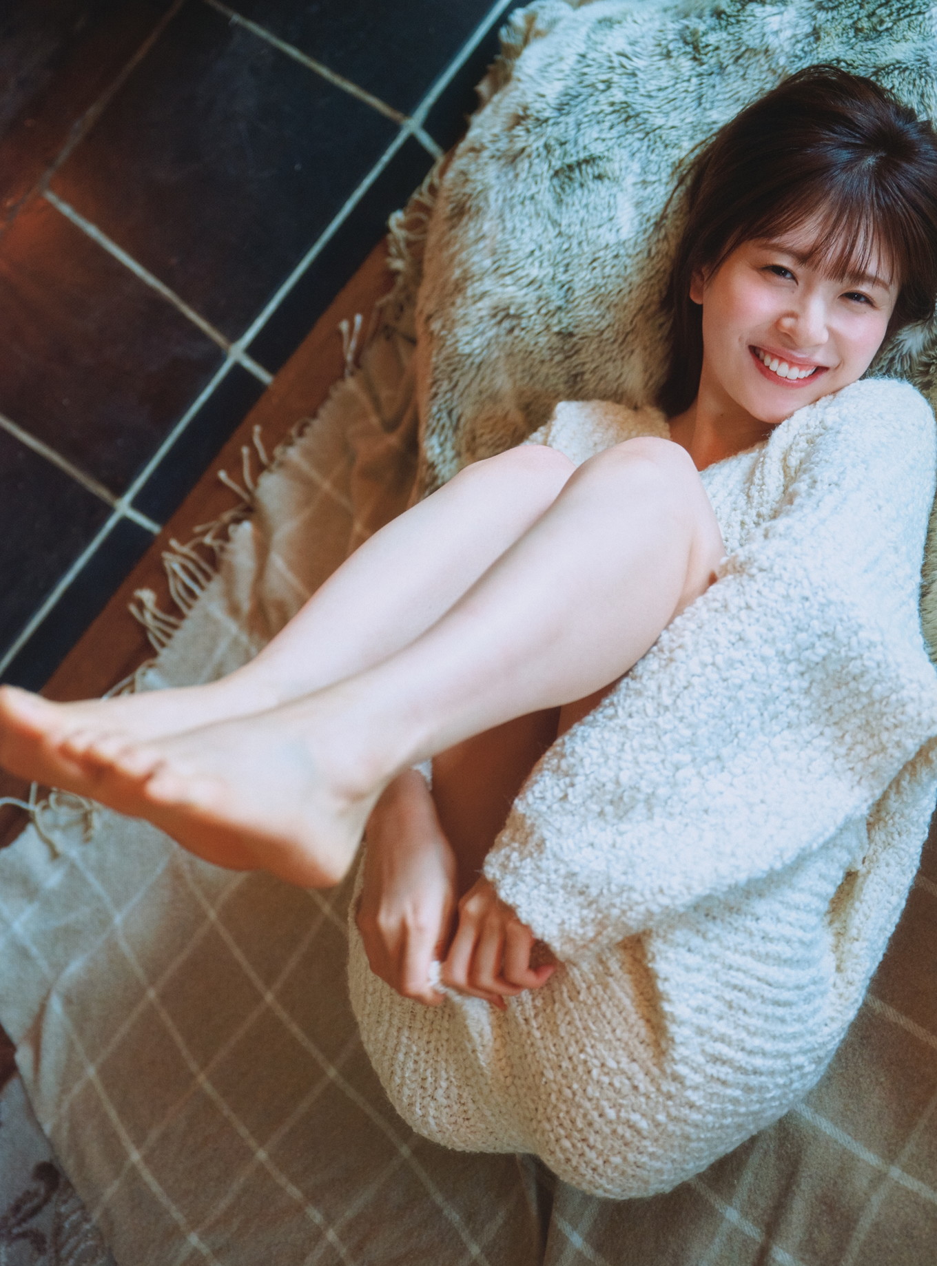 Konoka Matsuda 松田好花, 1st写真集 Photobook 「振り向いて」 Set.03