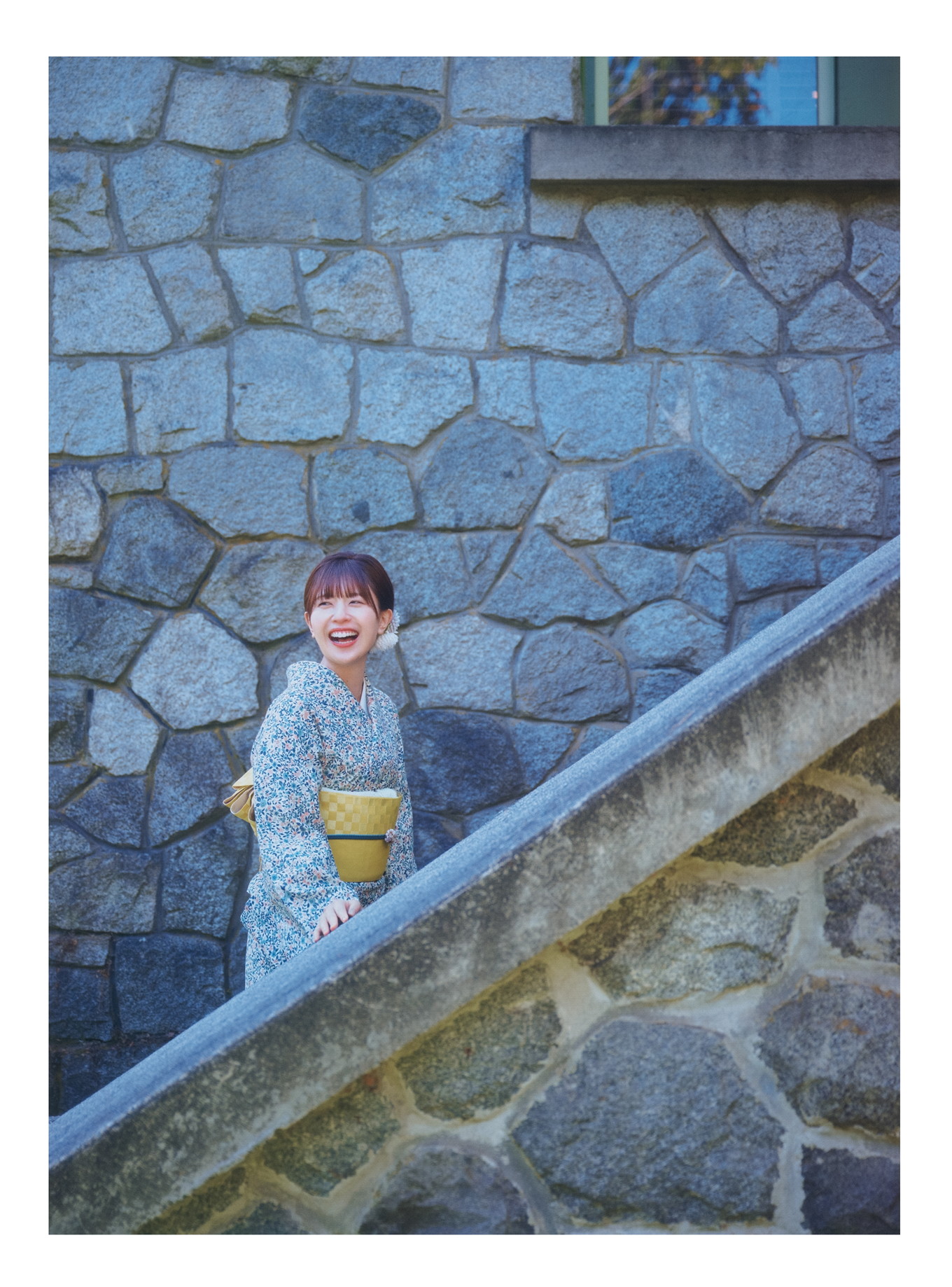 Konoka Matsuda 松田好花, 1st写真集 Photobook 「振り向いて」 Set.04