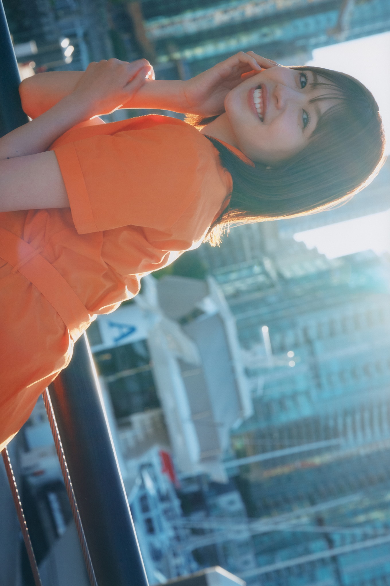 Konoka Matsuda 松田好花, 1st写真集 Photobook 「振り向いて」 Set.04