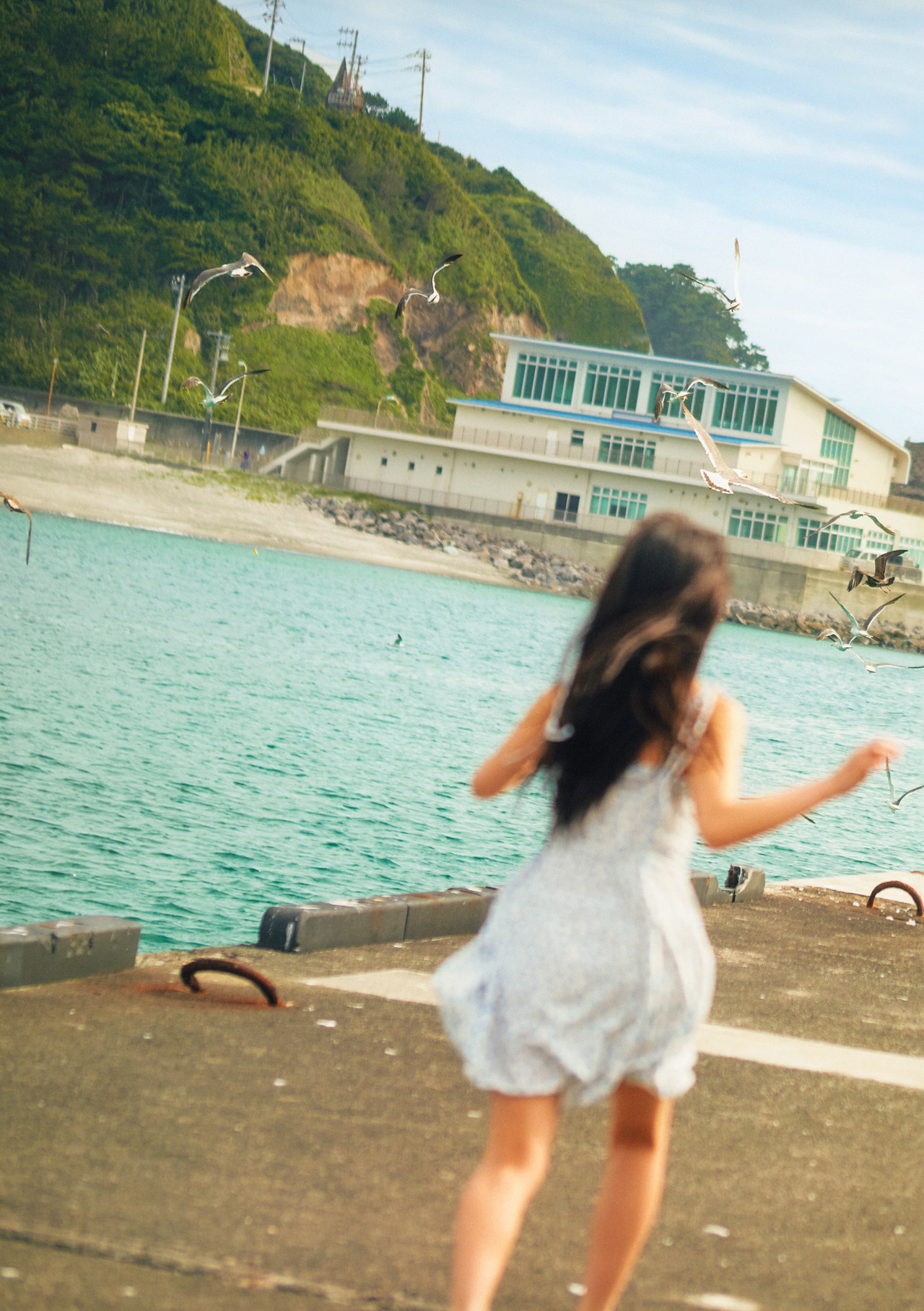 Kyoko Saito 齊藤京子, 1st 写真集 『とっておきの恋人』 Set.01