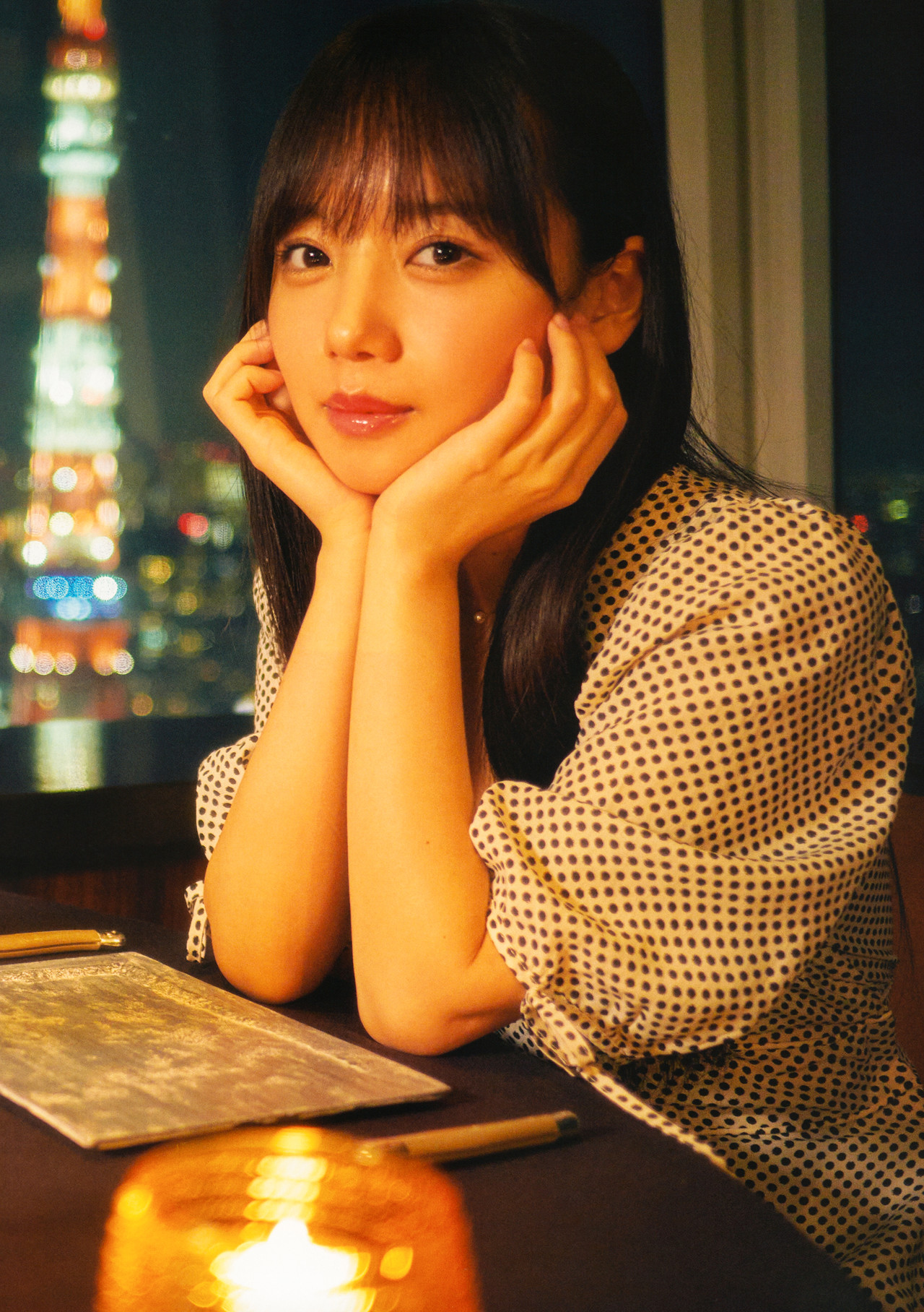 Kyoko Saito 齊藤京子, 1st 写真集 『とっておきの恋人』 Set.03