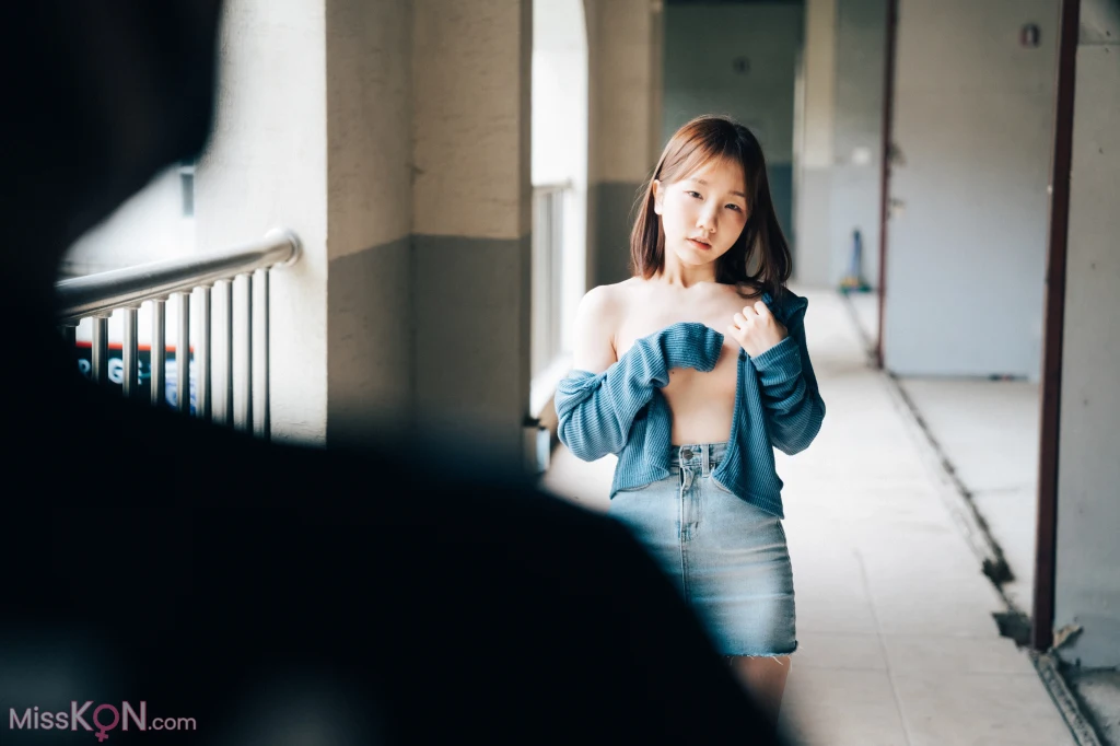 [Loozy] Yeri_ Enjoying Outdoor